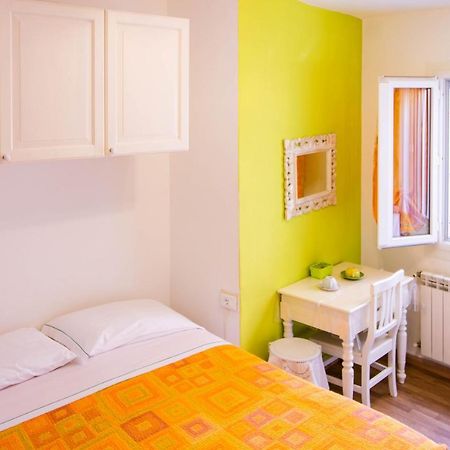 Solemagia In Via Roma Hotel Vernazza Eksteriør billede