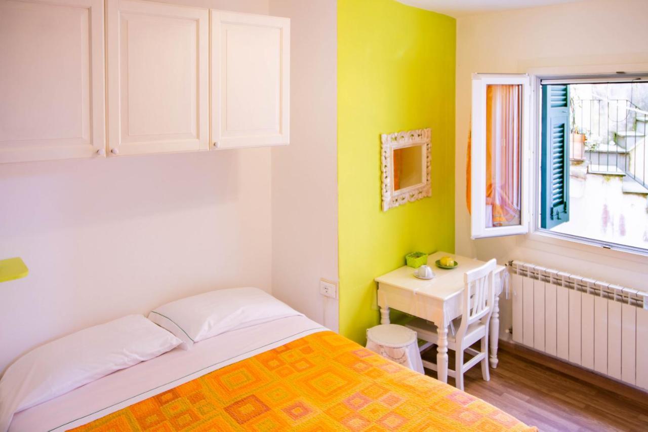 Solemagia In Via Roma Hotel Vernazza Eksteriør billede